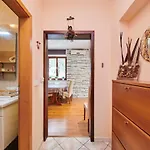 Amaii 2 Apartment *